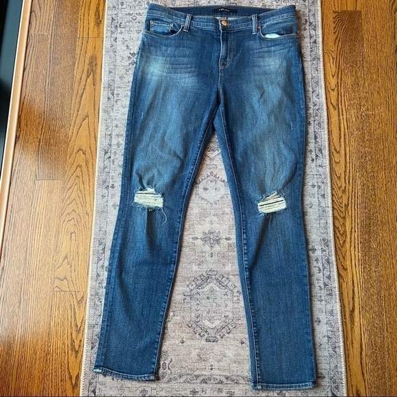 NWOT J Brand Mid-Rise Skinny Jeans Fray Size 32 - Picture 3 of 7